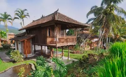 MUNDUK Puri Lumbung Cottages ***